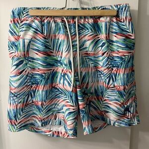 Tommy Bahama men’s Tropical Leaf Print Shorts